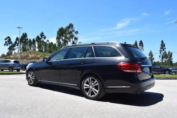 Mercedes-Benz E 300 Bluetec Hybrid Avantgarde 7