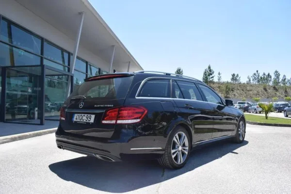 Mercedes-Benz E 300 Bluetec Hybrid Avantgarde 11