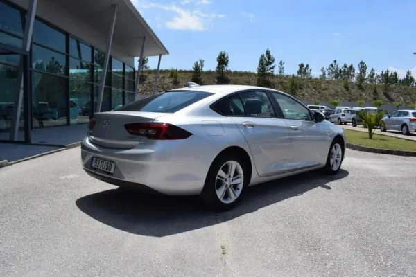Opel Insignia Grand Sport 1.6 CDTi Innovation 11