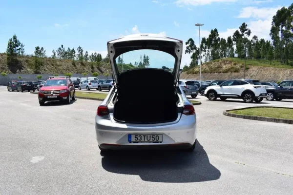 Opel Insignia Grand Sport 1.6 CDTi Innovation 13