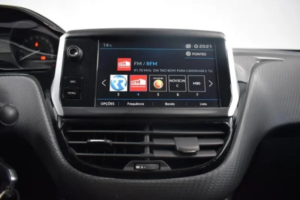 Peugeot 2008 1.5 BlueHDi Style 33