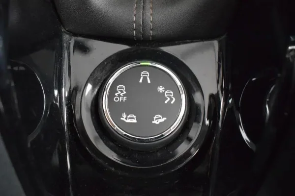 Peugeot 2008 1.5 BlueHDi Style 40