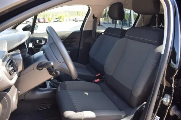 Citroen C3 1.2 PureTech Shine EAT6 17