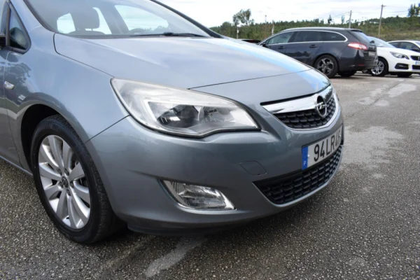 Opel Astra Sports Tourer 1.7 CDTi Cosmo 26
