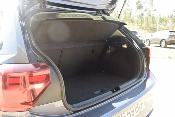 Volkswagen Polo 1.0 TSI Life 9