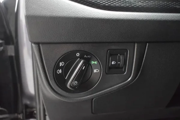 Volkswagen Polo 1.0 TSI Life 16