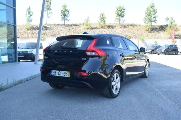 Volvo V40 2.0 D2 Momentum 7
