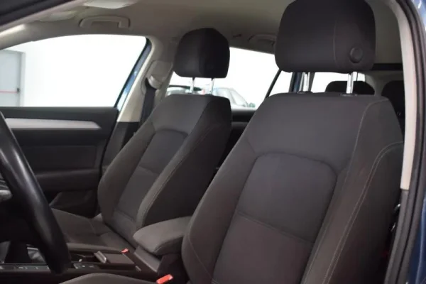 Volkswagen Passat Variant 2.0 TDi Confortline 10