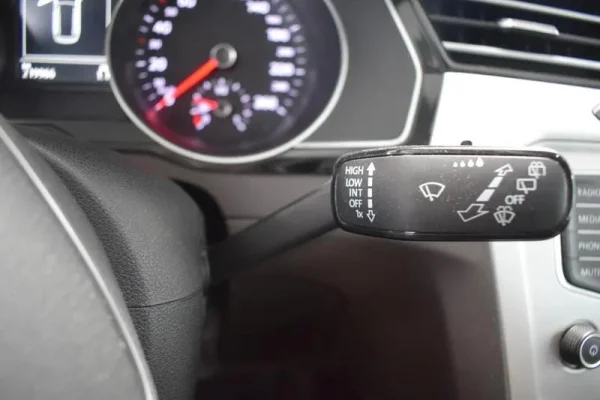 Volkswagen Passat Variant 2.0 TDi Confortline 16