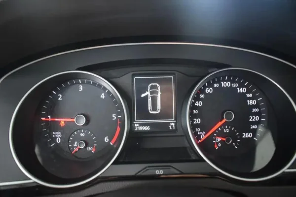 Volkswagen Passat Variant 2.0 TDi Confortline 17