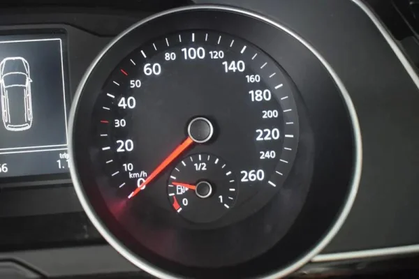 Volkswagen Passat Variant 2.0 TDi Confortline 20