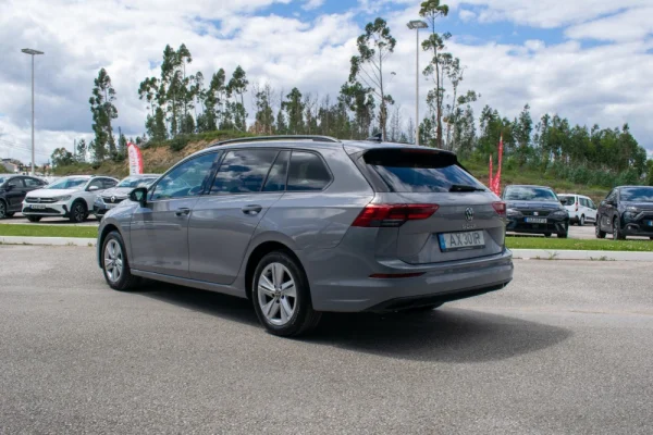 Volkswagen Golf Variant 2.0 TDi Life 5