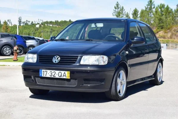 Volkswagen Polo Outro 5