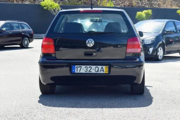 Volkswagen Polo Outro 11