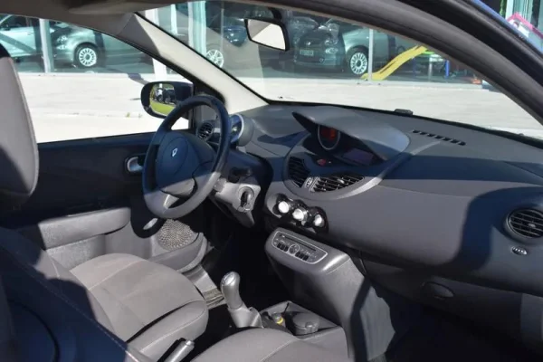 Renault Twingo Outro Baixa de Preço 17