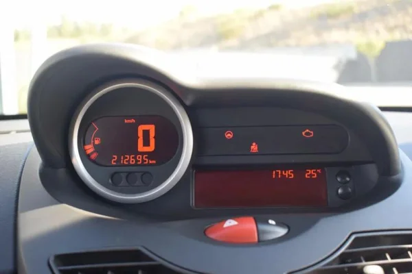 Renault Twingo Outro Baixa de Preço 25