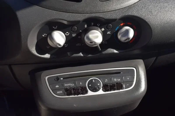 Renault Twingo Outro Baixa de Preço 27