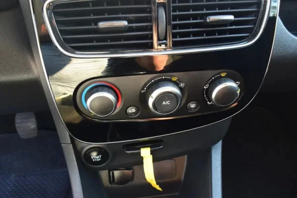 Renault Clio Sport Tourer 1.5 dCi Limited EDition 28