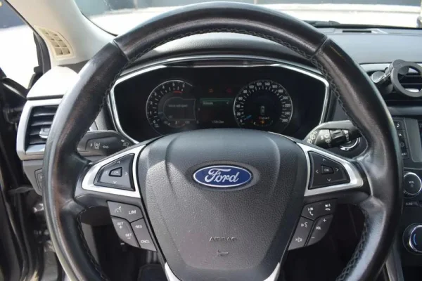 Ford Mondeo SW 2.0 TDCi Titanium 20