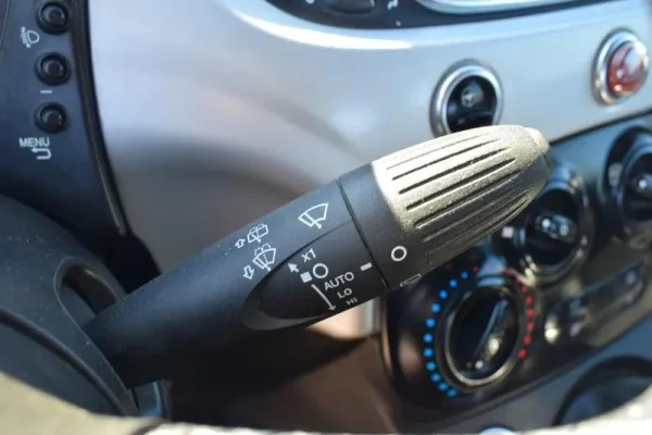 Fiat 500 1.0 Hybrid Connect 18