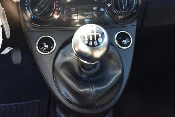 Fiat 500 1.0 Hybrid Connect 25