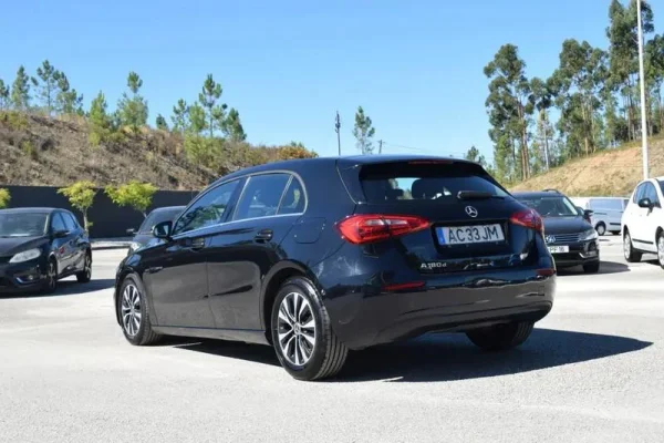 Mercedes-Benz A 180 d Style 8