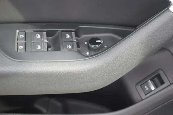 Audi A6 Avant 40 TDI S tronic 14