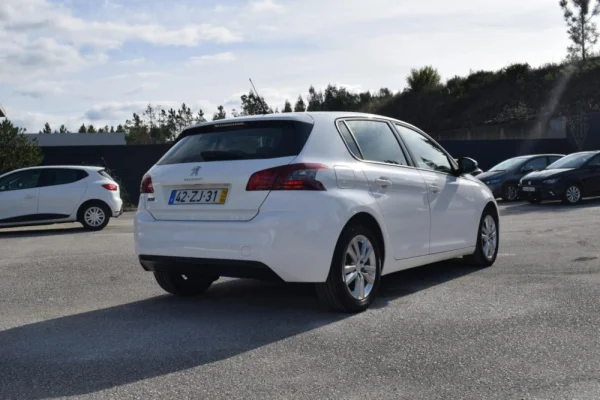 Peugeot 308 1.5 BlueHDi Business Line 6