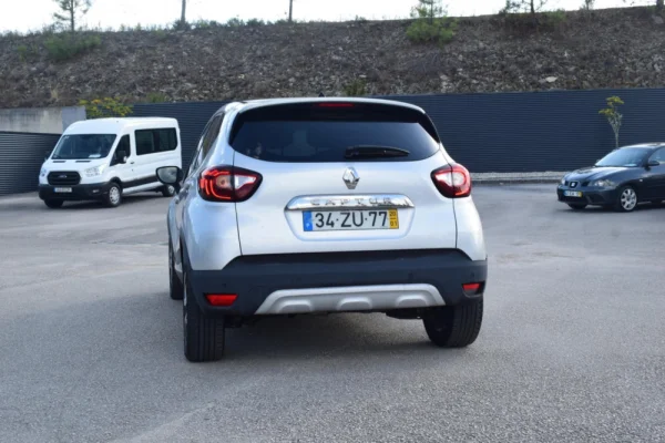 Renault Captur 1.5 dCi Exclusive 6