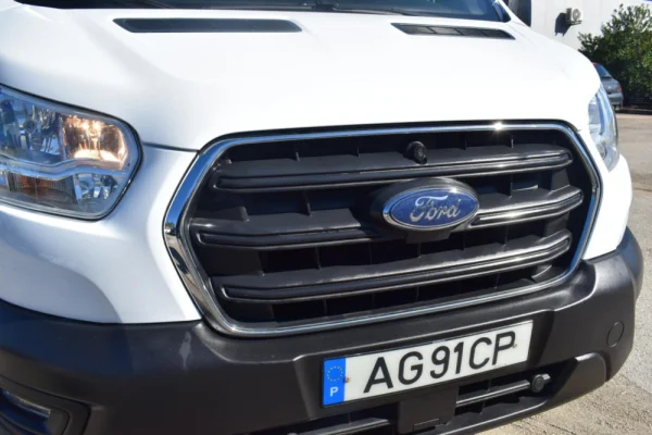 Ford Transit 330 L3 2.0 TDCi H2 Trend 9