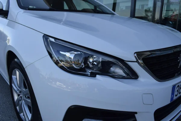 Peugeot 308 1.5 BlueHDi Business Line 24