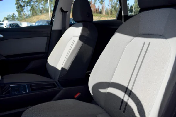 SEAT Leon ST 2.0 TDI Style 38
