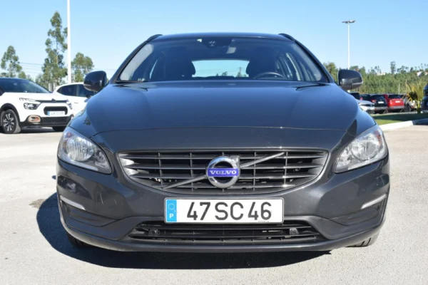 Volvo V60 2.0 D4 Momentum 9