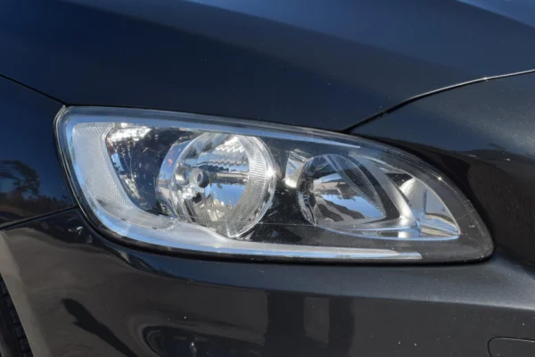 Volvo V60 2.0 D4 Momentum 10