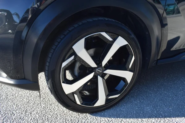 Nissan Juke 1.0 DIG-T Tekna 13