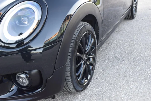 MINI Clubman Cooper D Premium Final Edition Auto 15