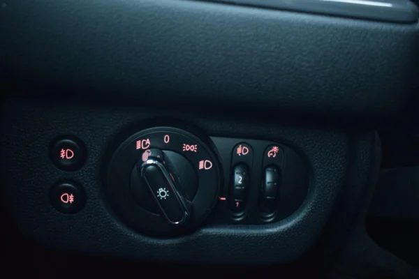 MINI Clubman Cooper D Premium Final Edition Auto 51