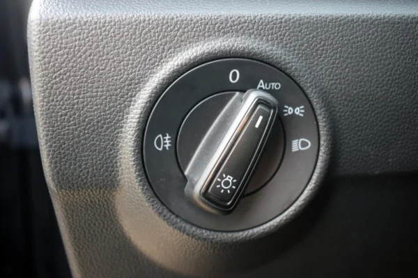 Volkswagen T-Roc 1.0 TSI 25