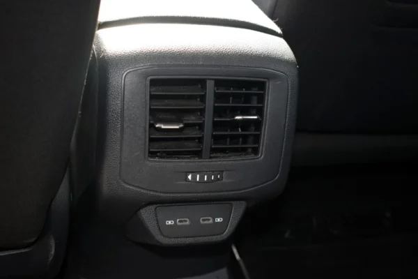 Volkswagen T-Roc 1.0 TSI 43