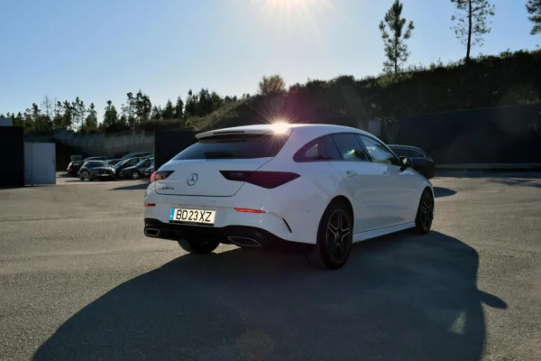 Mercedes-Benz CLA 180 d Shooting Brake AMG Line Aut. 2.0 6
