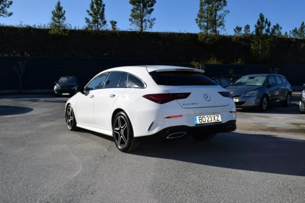 Mercedes-Benz CLA 180 d Shooting Brake AMG Line Aut. 2.0 8