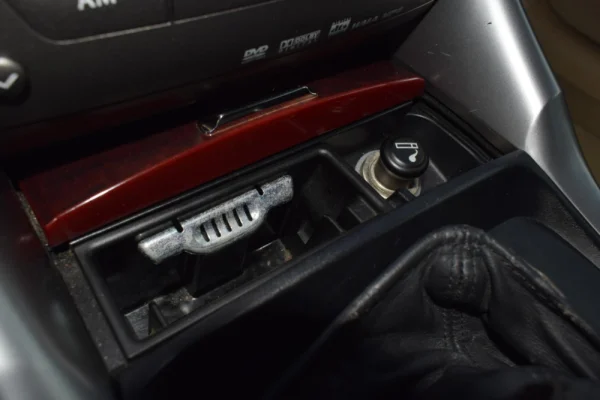 Lexus IS 220 37