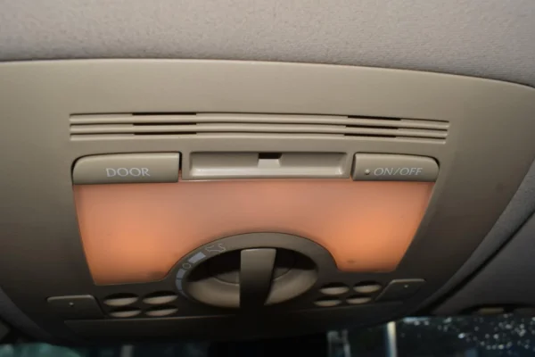 Lexus IS 220 44