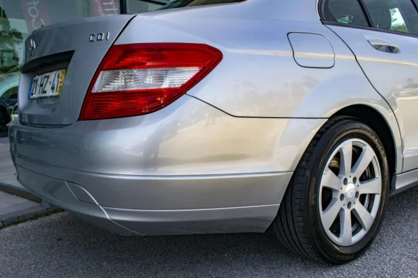 Mercedes-Benz C 200 CDI 11