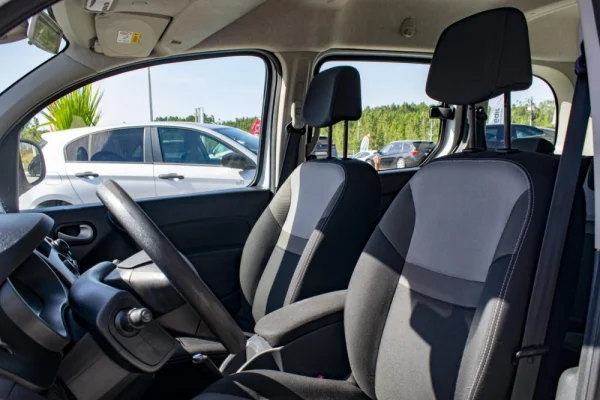 Renault Kangoo 1.5 dCi 17