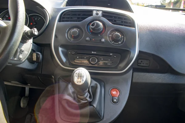 Renault Kangoo 1.5 dCi 27