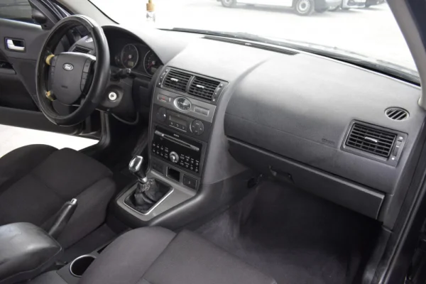 Ford Mondeo 2.0 TDCI 7