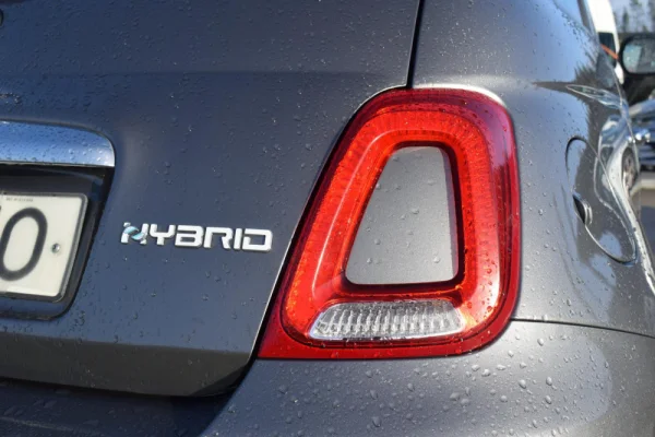 Fiat 500 1.0 Hybrid Connect 17