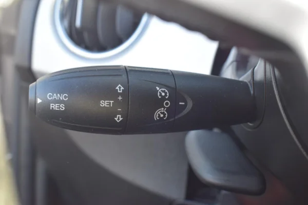 Fiat 500 1.0 Hybrid Connect 28
