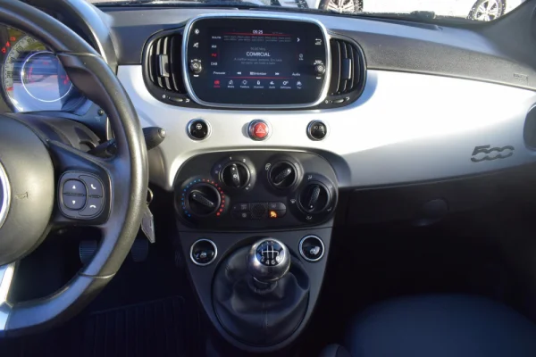 Fiat 500 1.0 Hybrid Connect 30